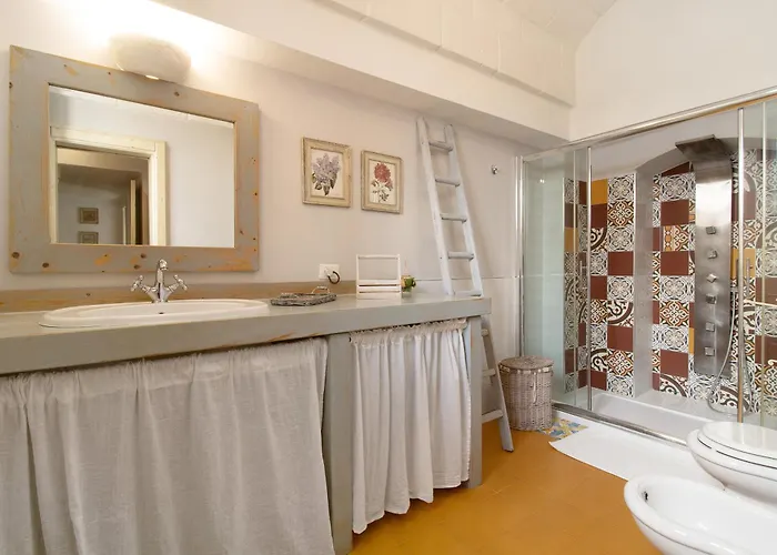La Dimora Dello Zio, With Pool فيلة